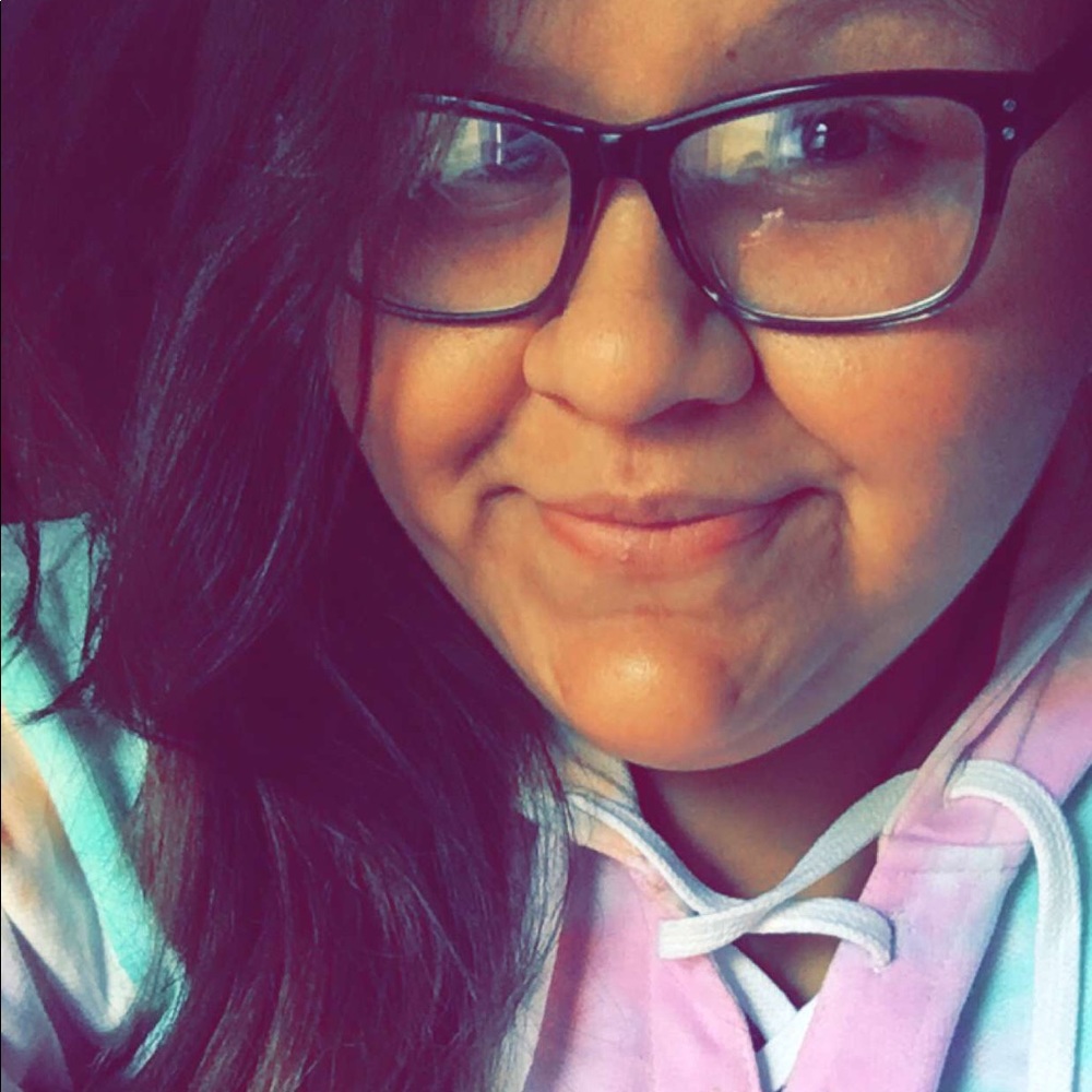 Meet your Posher, Mari